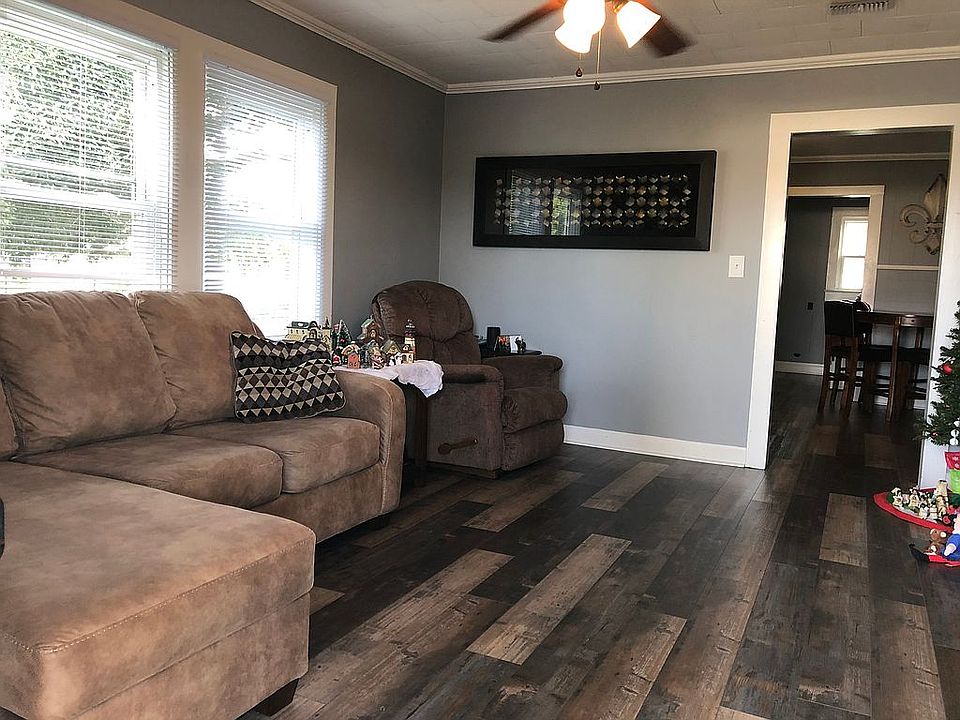 1st image of 1521 2nd St