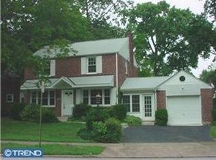 2511 Woodleigh Rd, Havertown, PA 19083