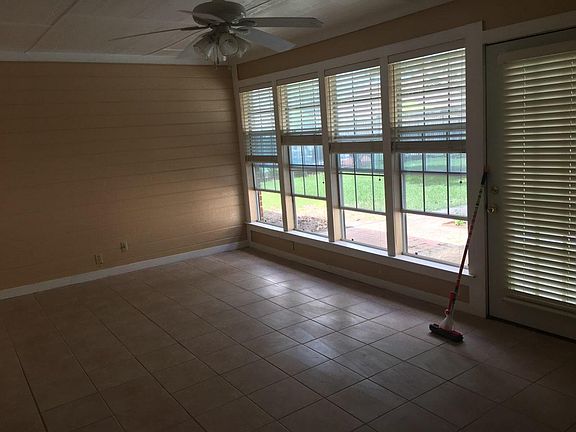 2nd image of 2314 Dana Dr