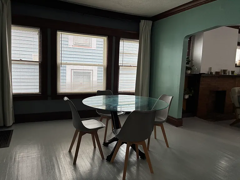 49 Winspear Ave — Photo 7