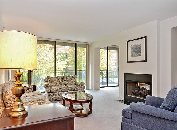2nd image of 1633 2nd St APT 203