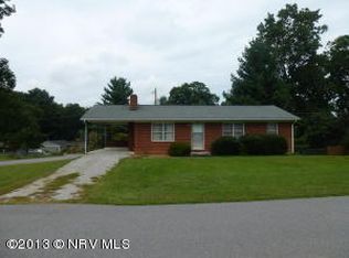 2260 Giles Rd, Christiansburg, VA 24073
