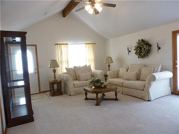 5th image of 1112 Blue Branch Dr