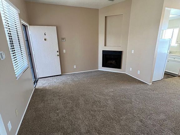 2nd image of 3981 Hamilton St APT 6
