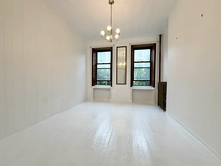 62 E 7th St #3B — Photo 1