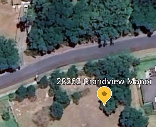4th image of 28262 Grandview Mnr