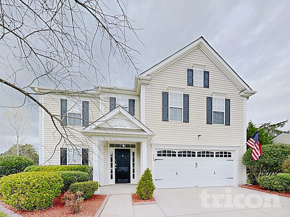 2nd image of 113 Elgin Ln