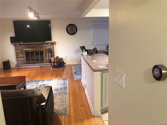 2nd image of 101 Jane Dr