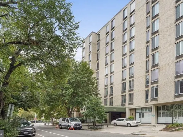 1800 R St NW APT 808, Washington, DC 20009