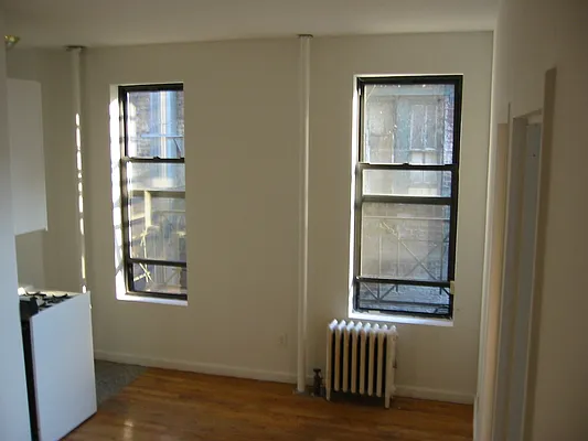 Rented by Sky Management | media 30