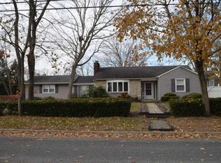 141 Park Ave, Old Bridge, NJ 08857