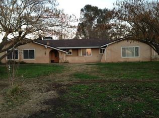 25130 N Pearl Rd, Acampo, CA 95220