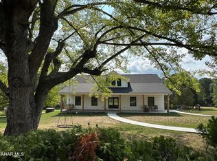 2070 Briar Valley Rd, Bedford, PA 15522