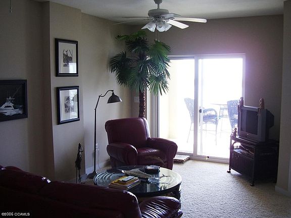 2nd image of 100 Olde Towne Yacht Club #708