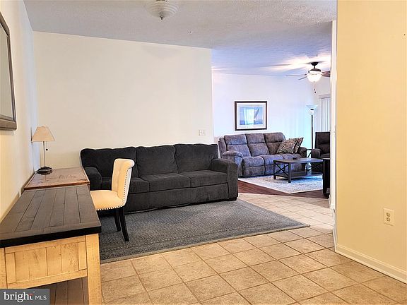 5th image of 307 Willrich Cir Unit B