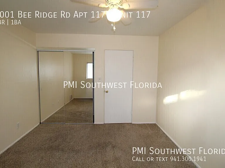 3001 Bee Ridge Rd #117 — Photo 4