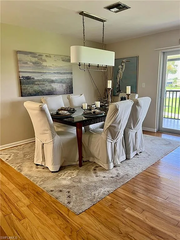 2 bed, 2.0 bath, 1270 sqft, $5,000 — Photo 4