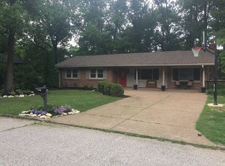 2208 Heritage Ave, Evansville, IN 47711