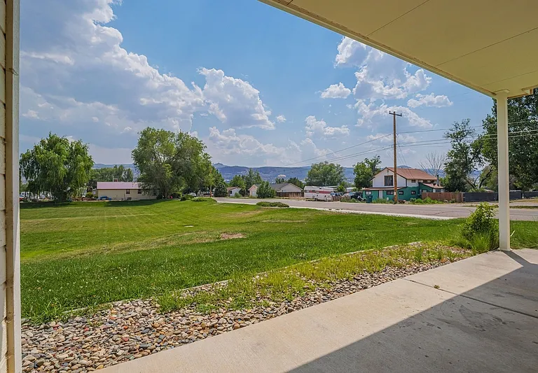 102 Kaley St — Photo 10