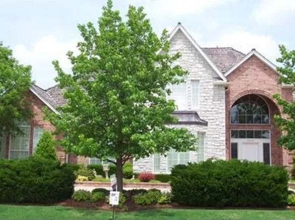 1601 Irvine Dr, Edmond, OK 73025