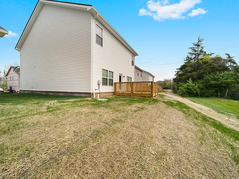 4740 Stoneyhurst Ln — Photo 30