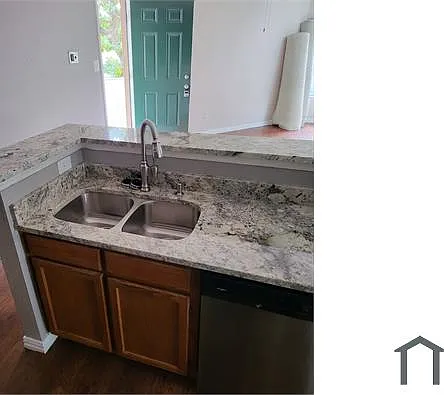 2304 Balsam Dr #E209 — Photo 14