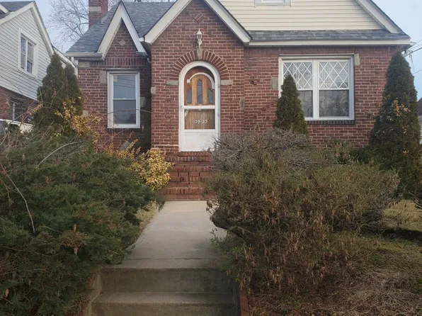 13923 230th St, Springfield Gardens, NY 11413