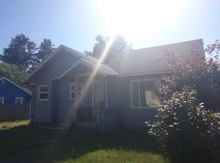8033 17th Ave NW, Seattle, WA 98117