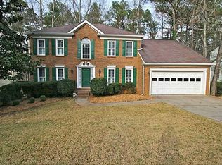6685 Maid Marion Close, Alpharetta, GA 30005