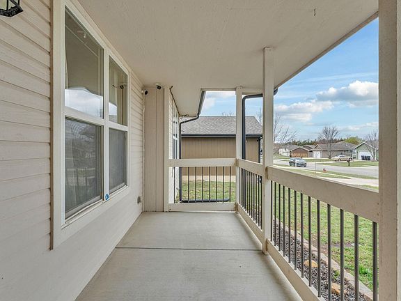 5th image of 4312 SE Chisolm Rd