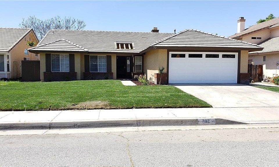 1st image of 392 Buckingham Dr