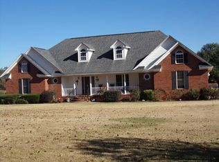 705 W Emerald Lake Dr, Sumter, SC 29153