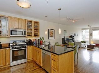 2300 Broadway APT 10, Oakland, CA 94612