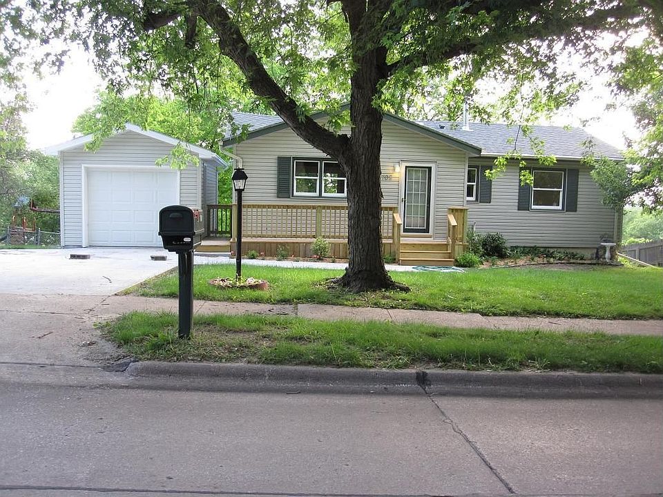 1st image of 708 Bellevue Blvd S