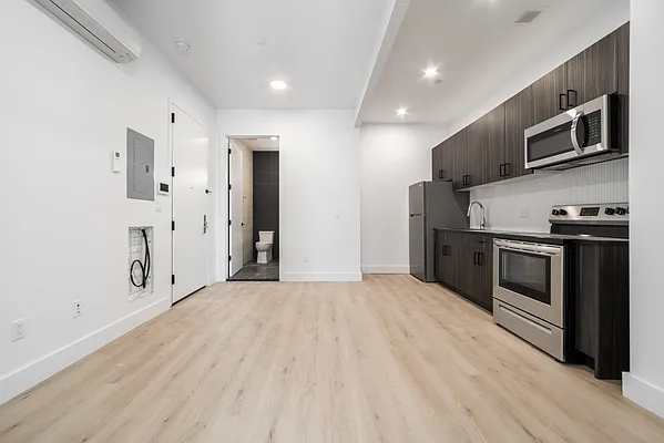 Rented by YHT Management Inc. | media 10
