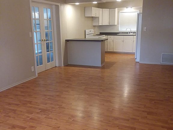 3rd image of 6274 3rd Ave S