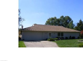 19633 Fair Isle Way, Strongsville, OH 44136