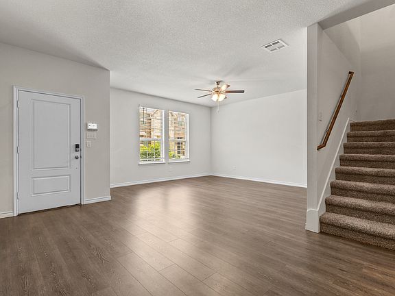 4th image of 2153 Steer Creek Pl
