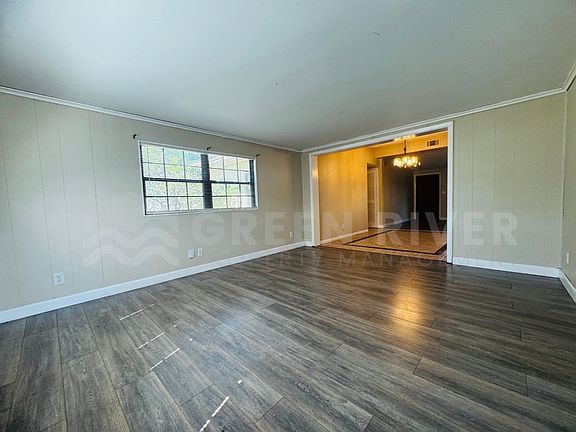 3rd image of 246 Sara Dr