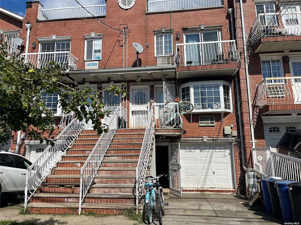 2215 119 Street, College Pt, NY 11356 Zillow