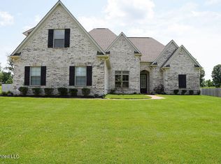 8619 Williamson Dr, Olive Branch, MS 38654