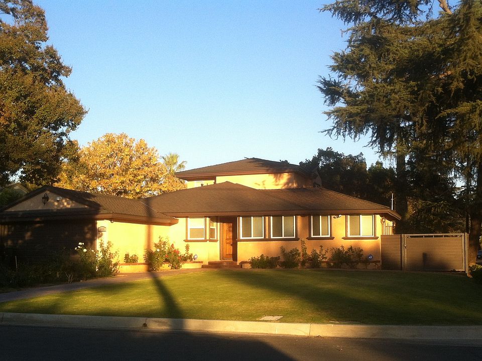 2nd image of 500 Santa Rosa Rd