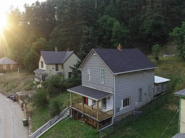 46 Denver Ave, Deadwood, SD 57732