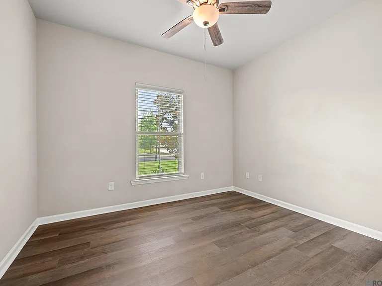 15405 Mossystone Dr — Photo 12