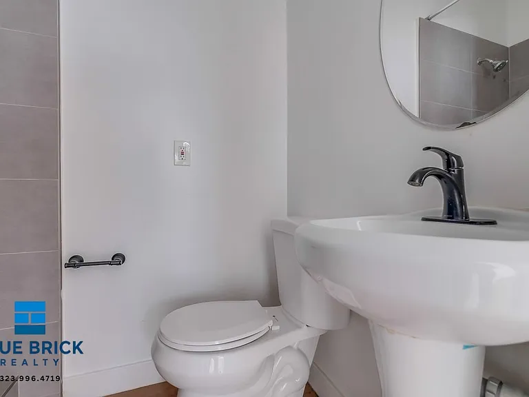 5312 Corteen Pl #16 — Photo 48