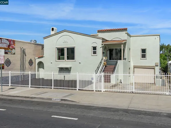 272 W 10th St, Pittsburg, CA 94565