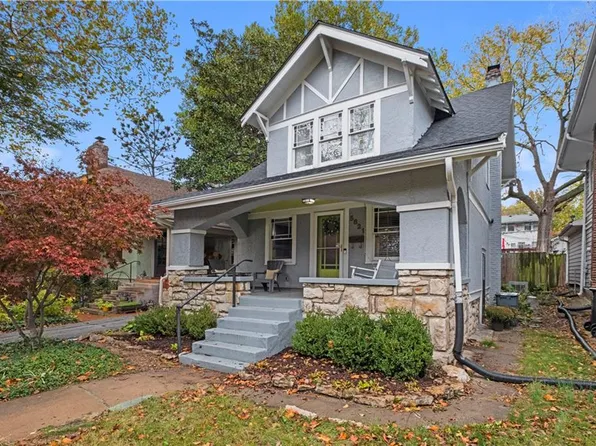 5821 Cherry St, Kansas City, MO 64110