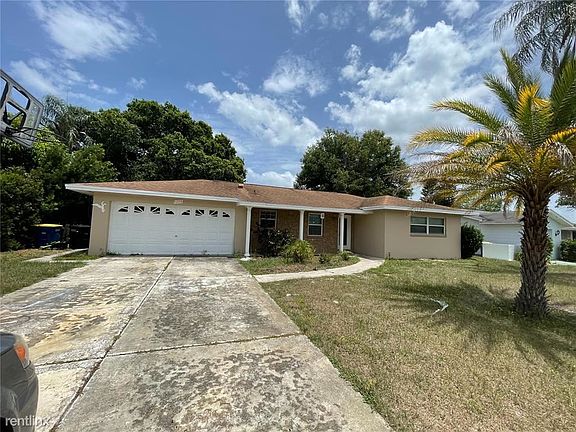 3rd image of 1209R Grenada Ave