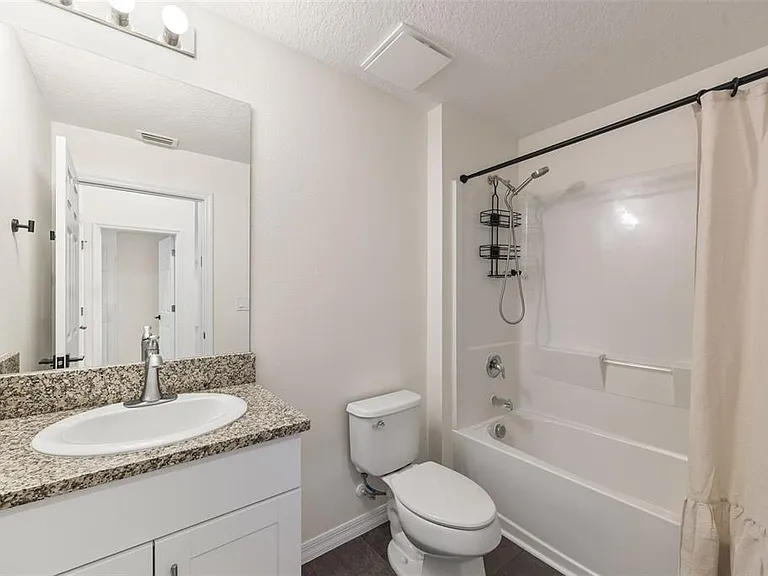 12401 Streambed Dr — Photo 23
