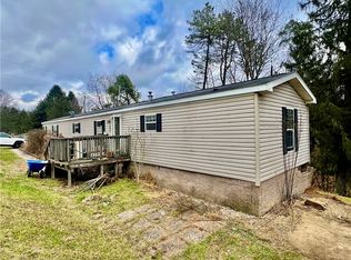 220 Polo Dr, Shelocta, PA 15774